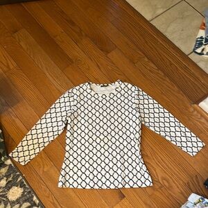 Black and White Patterned Long Sleeve Top